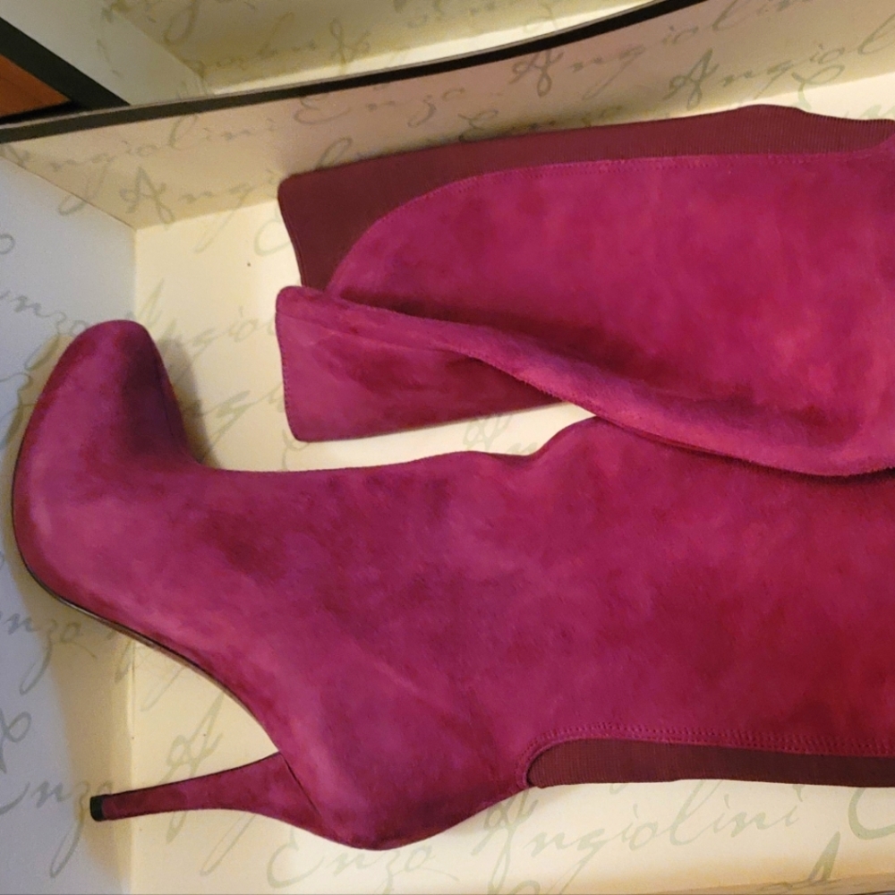 Real suede Enzo Angiolini boots, sz 9M